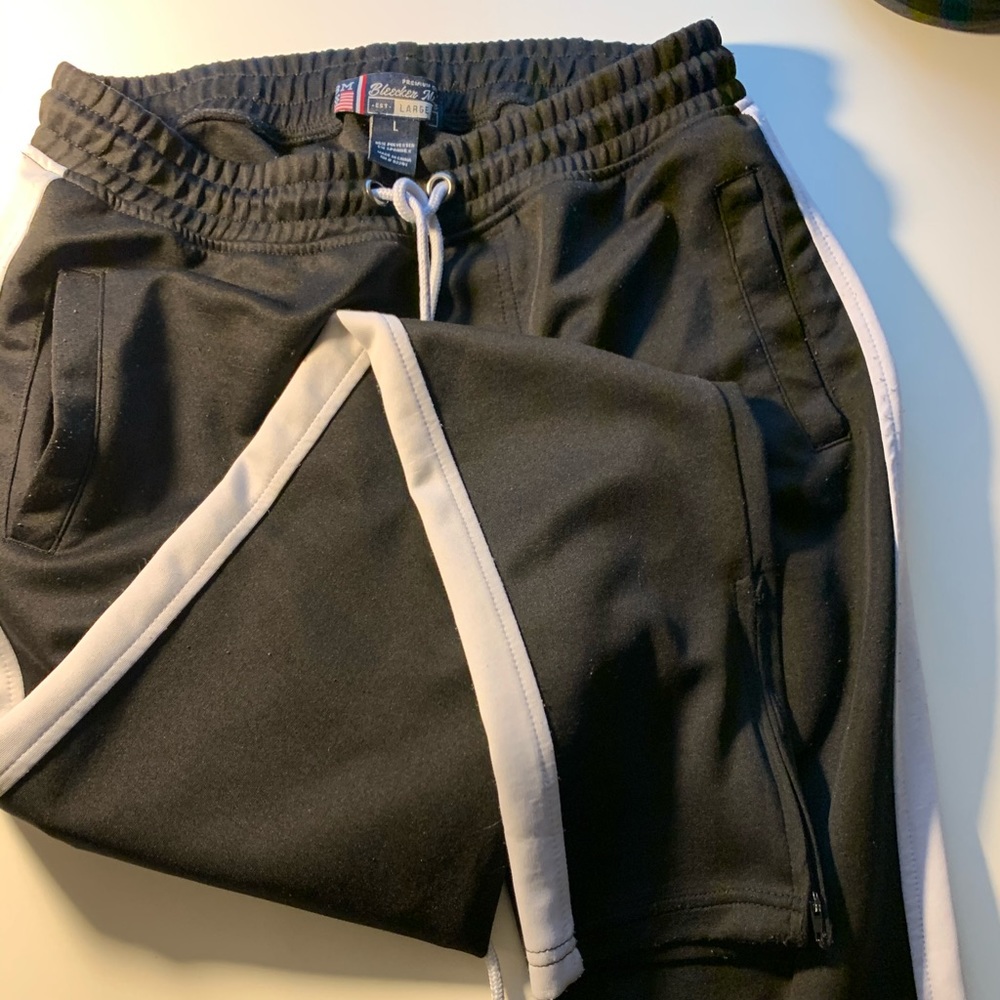 Joggers black with white stripes